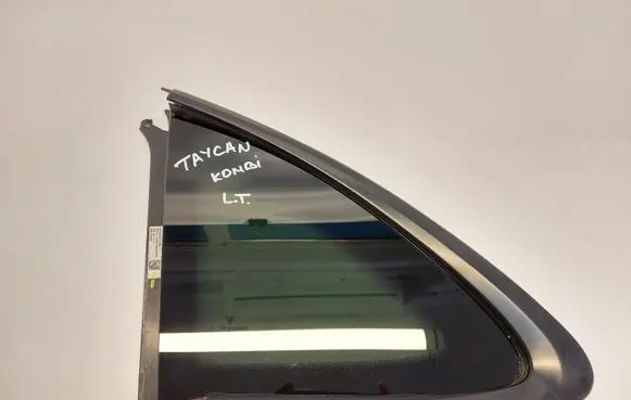 Porsche Taycan 9J1 Rear side window 9J1845297AJJLK01