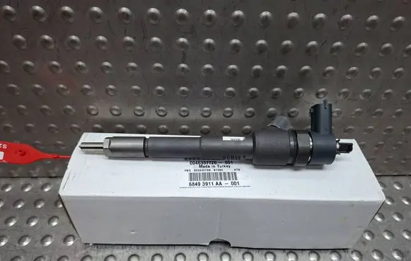 Fiat 500X Fuel injector S26337573 0445110938