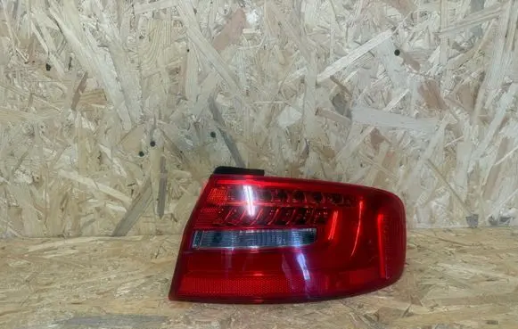 Audi A4 S4 B8 8K Rear/tail lights 01091602 80011437