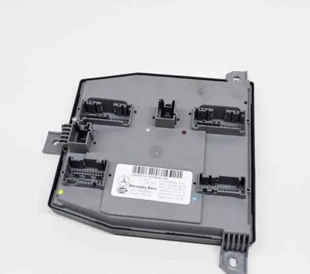 Mercedes-Benz EQC Central body control module A2059019519 5DK014333