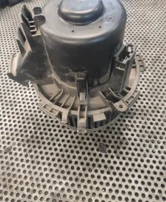 Renault Master II Heater fan/blower H6868