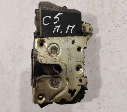 Citroen C5 Front door lock