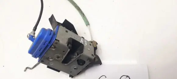 Audi A3 S3 8L Rear door lock 8D0839016A