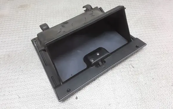 Toyota Hilux (N80, N90, N100, N110) Glove box set 