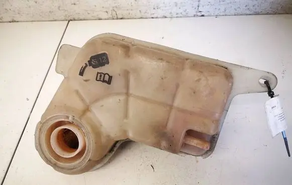 Audi A8 S8 D3 4E Coolant expansion tank/reservoir 4E0121403 4E0121403C