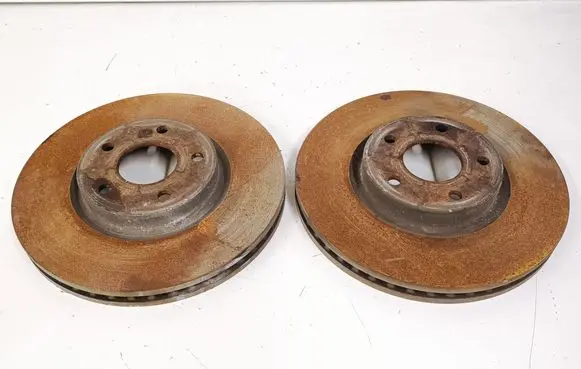 Ford Fusion II Front brake disc