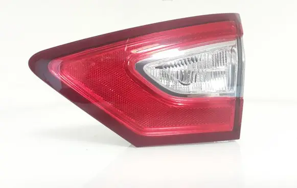 Ford Fusion II Tailgate rear/tail lights DS7313A602AD