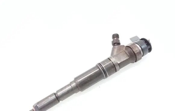 BMW 7 E65 E66 Fuel injector 7788812 0445110122