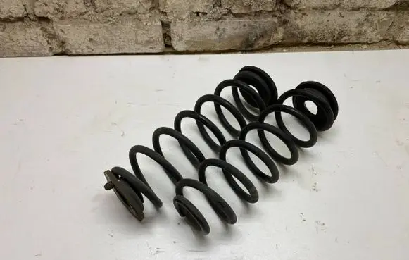 Audi Q3 8U Rear coil spring