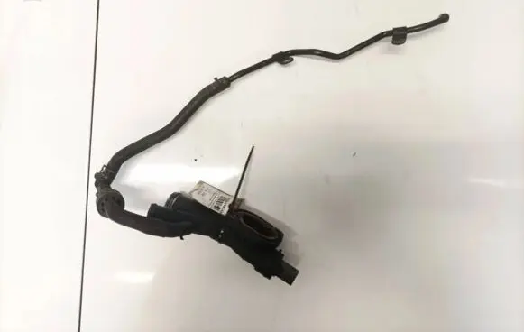 Volkswagen Golf VI Engine coolant pipe/hose