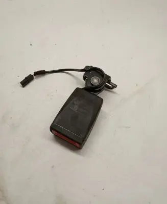 Porsche Macan (95B) Rear seatbelt buckle 95B857753A