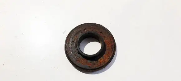 Mazda 626 Coil spring mount 