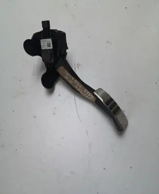 Ford Mustang VI Accelerator throttle pedal CR339F836AB