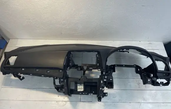 Mazda 6 Dashboard GJE860350 K3006