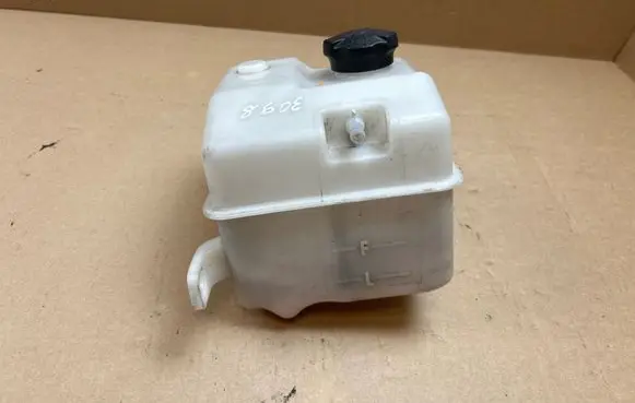 Hyundai i40 Coolant expansion tank/reservoir 254303Z100