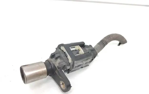 Toyota Avensis T250 Crankshaft position sensor 9091905042 8282120410 02966001010