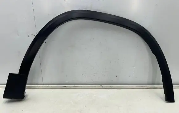 Front arch trim