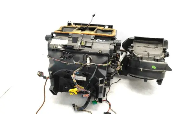 Peugeot 607 Interior heater climate box assembly 9647994080 666908D 653118V