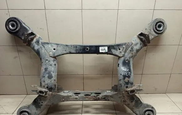 Mercedes-Benz ML W164 Rear axle beam 
