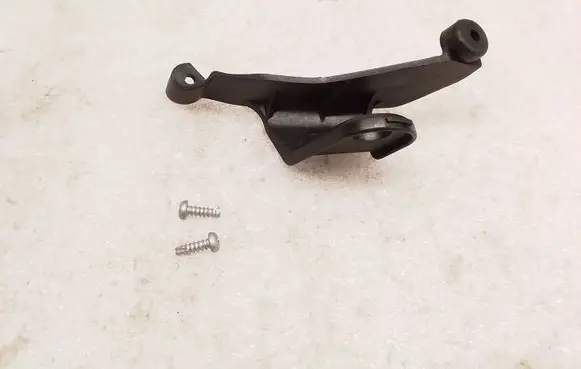Headlight/headlamp mounting bracket