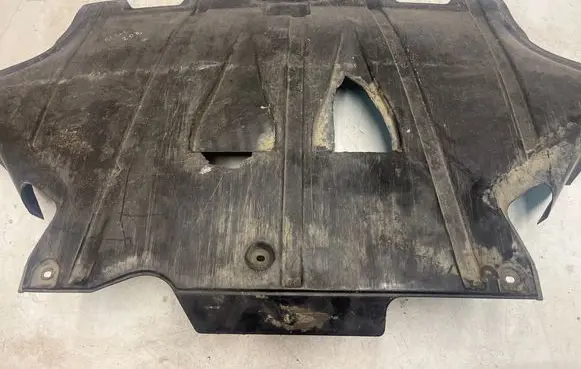 Audi 80 90 S2 B4 Engine splash shield/under tray 8A0863823