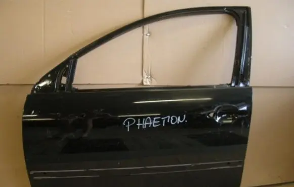Volkswagen Phaeton Front door