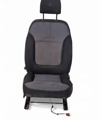 Opel Vivaro Front driver seat OV2C8818