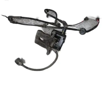 Mitsubishi Outlander Front brake caliper