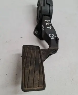Suzuki SX4 Accelerator throttle pedal 4940079J90 06092007 6PV00907401