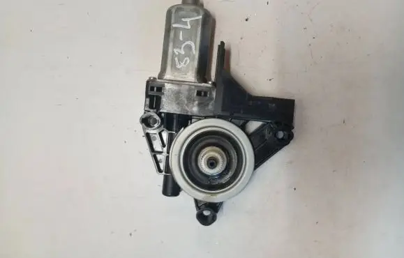 Volvo S60 Front door window regulator motor WR12718 966268103 111010