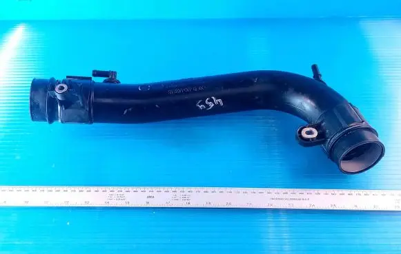 Ford Focus Intercooler hose/pipe CV616C784AE CV616C784BE
