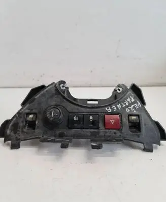 Peugeot Partner Other interior part 04157T06 9680931977 63110656