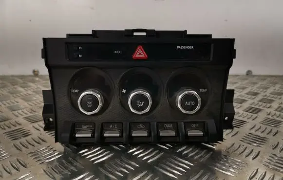 Toyota GT 86 Climate control unit 72311CA080