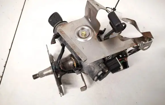 Toyota Avensis T250 Steering wheel axle
