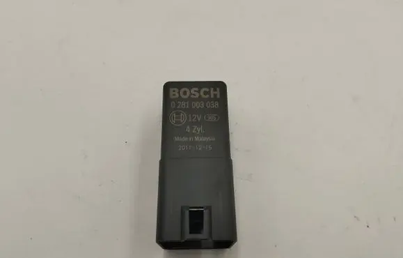 Skoda Yeti (5L) Glow plug pre-heat relay 038907281D