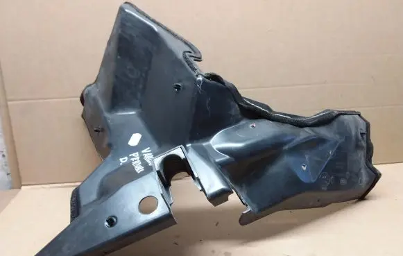 Jaguar XE Other engine bay part GX736D057BD