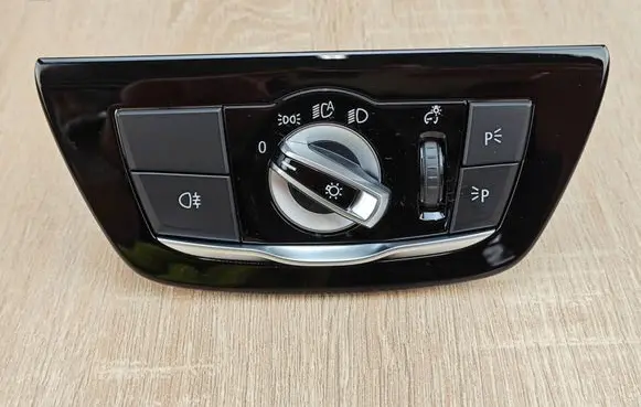 BMW 5 G30 G31 G38 Light switch 9472969