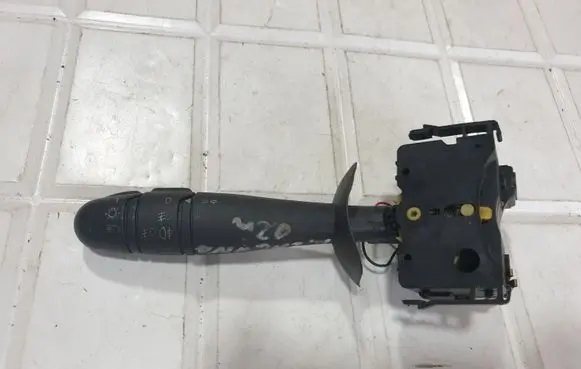 Renault Laguna II Indicator stalk 8200012245 34447701AR