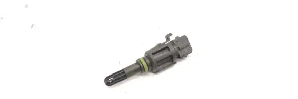 BMW 3 E46 Intake air temperature sensor 13621739510 1739510