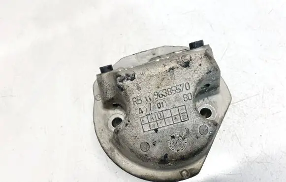 Peugeot 307 Engine mounting bracket 96385570