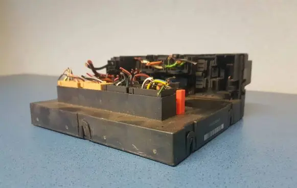 Volkswagen PASSAT B6 Comfort/convenience module 3C0937049AH 28107525 H54S2202