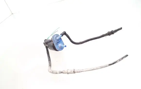 Skoda Octavia Mk1 (1U) Windscreen/windshield washer pump 1198500600
