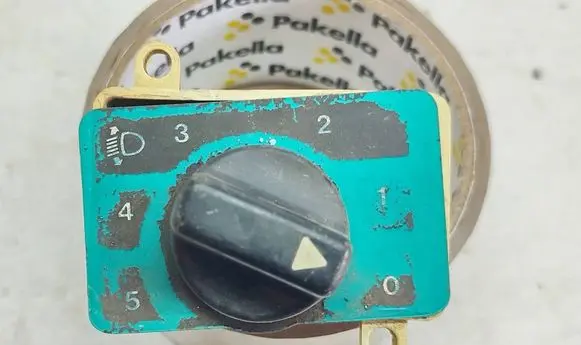 Ford Escort Headlight level height control switch 91AGA018B09AB