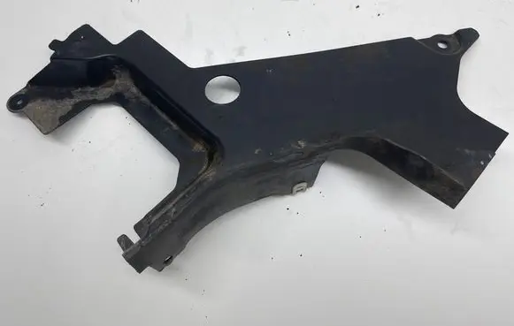 BMW i4 Other engine bay part 15677210