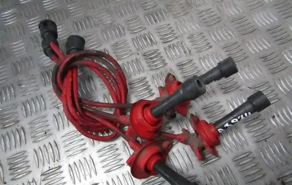 Subaru Legacy Ignition plug leads 