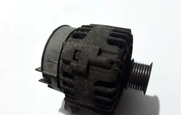 Renault Scenic II - Grand scenic II Generator/alternator 8200410674
