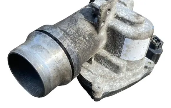 Renault Scenic III - Grand scenic III Throttle valve 8200614985