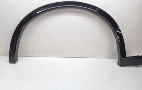 BMW X3 F25 Front arch trim 8050455