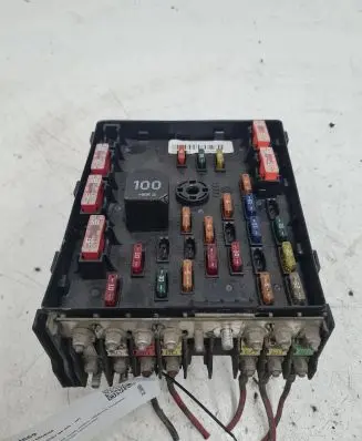 Volkswagen PASSAT B6 Fuse module 3C0937125