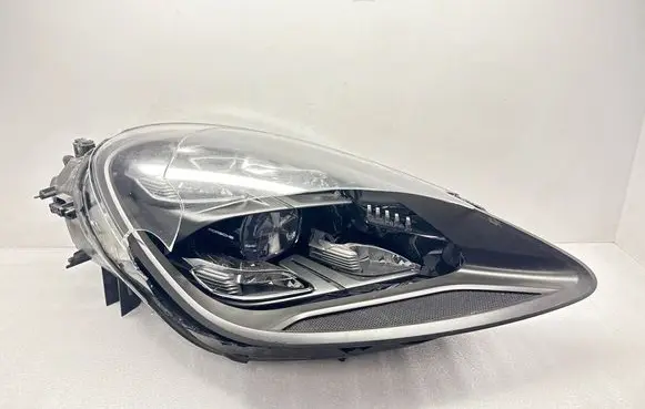 Porsche Cayenne (9Y0 9Y3) Headlight/headlamp 9Y0941036J 1EX01444702 1ES2296